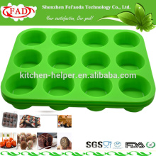 FDA Standard Food Grade newly bakeware silicone muffin cake mold with 12 Hole